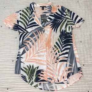 🌼 Forever 21 Hawaiian Floral Button Down
